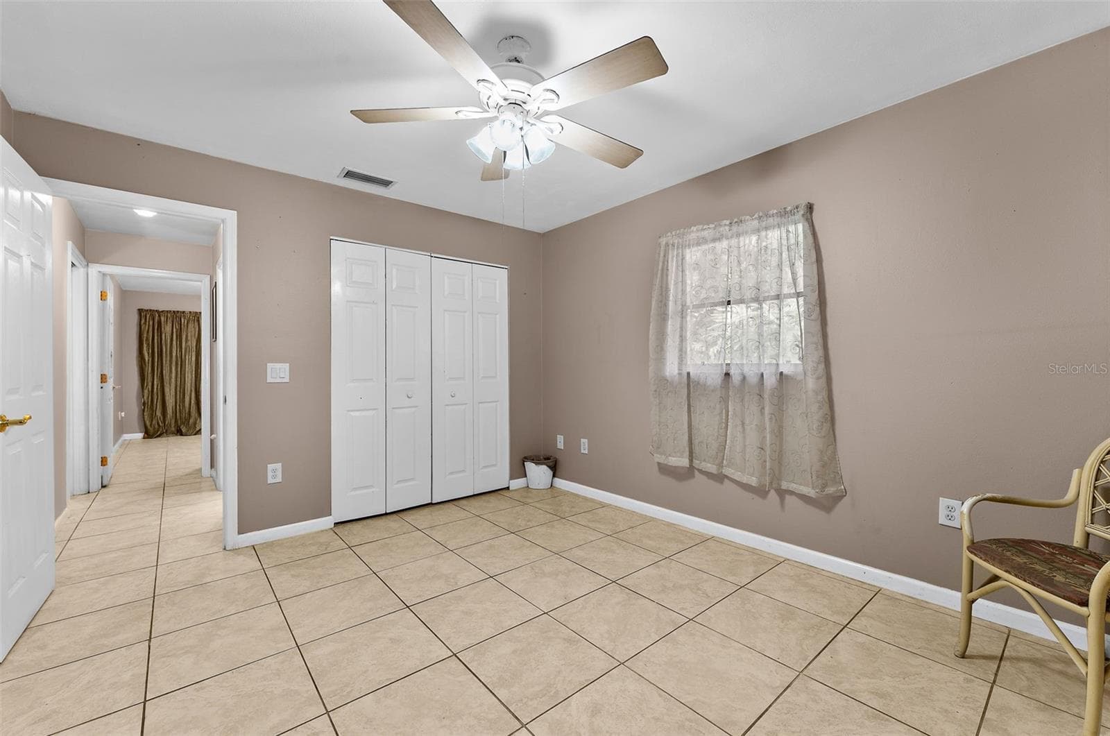 Single Family Residence at 620 BURKE RD, VENICE, photo 19 of 39