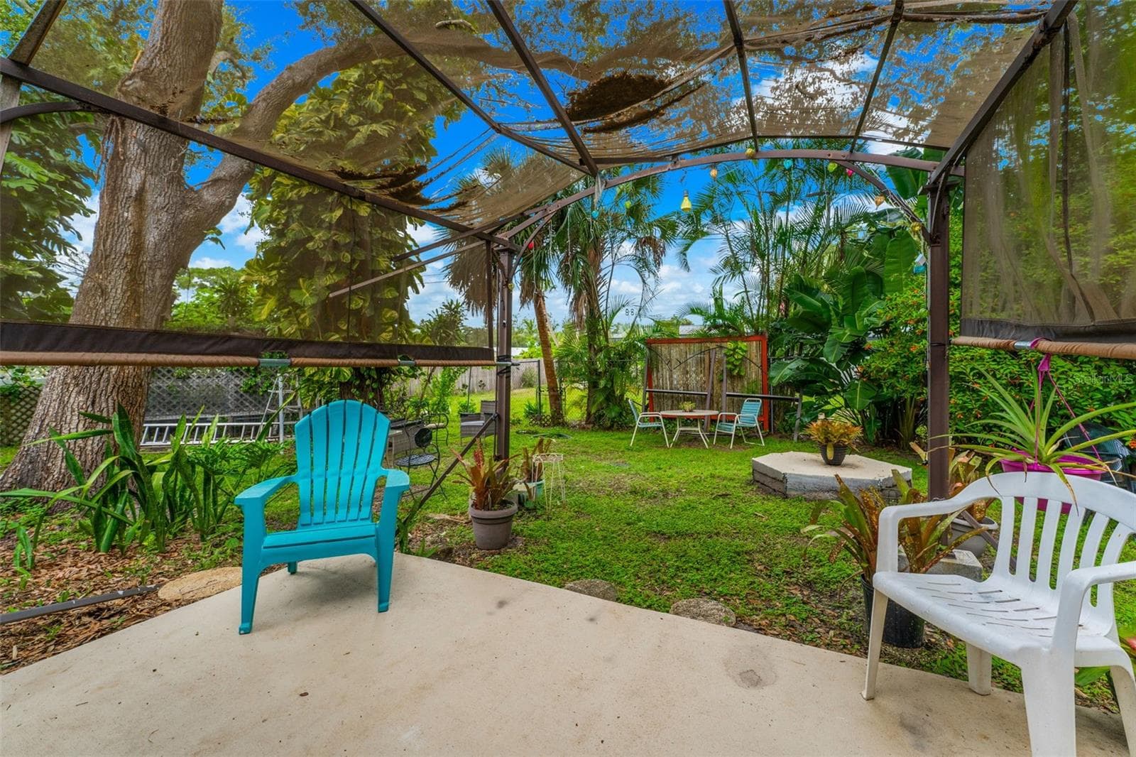 Single Family Residence at 620 BURKE RD, VENICE, photo 26 of 39