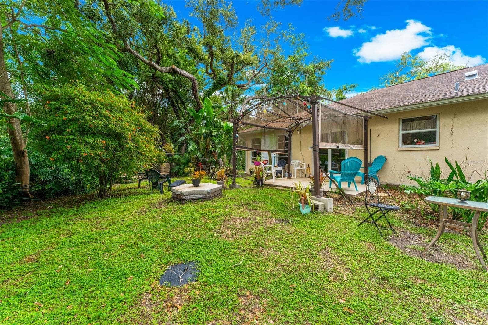 Single Family Residence at 620 BURKE RD, VENICE, photo 29 of 39