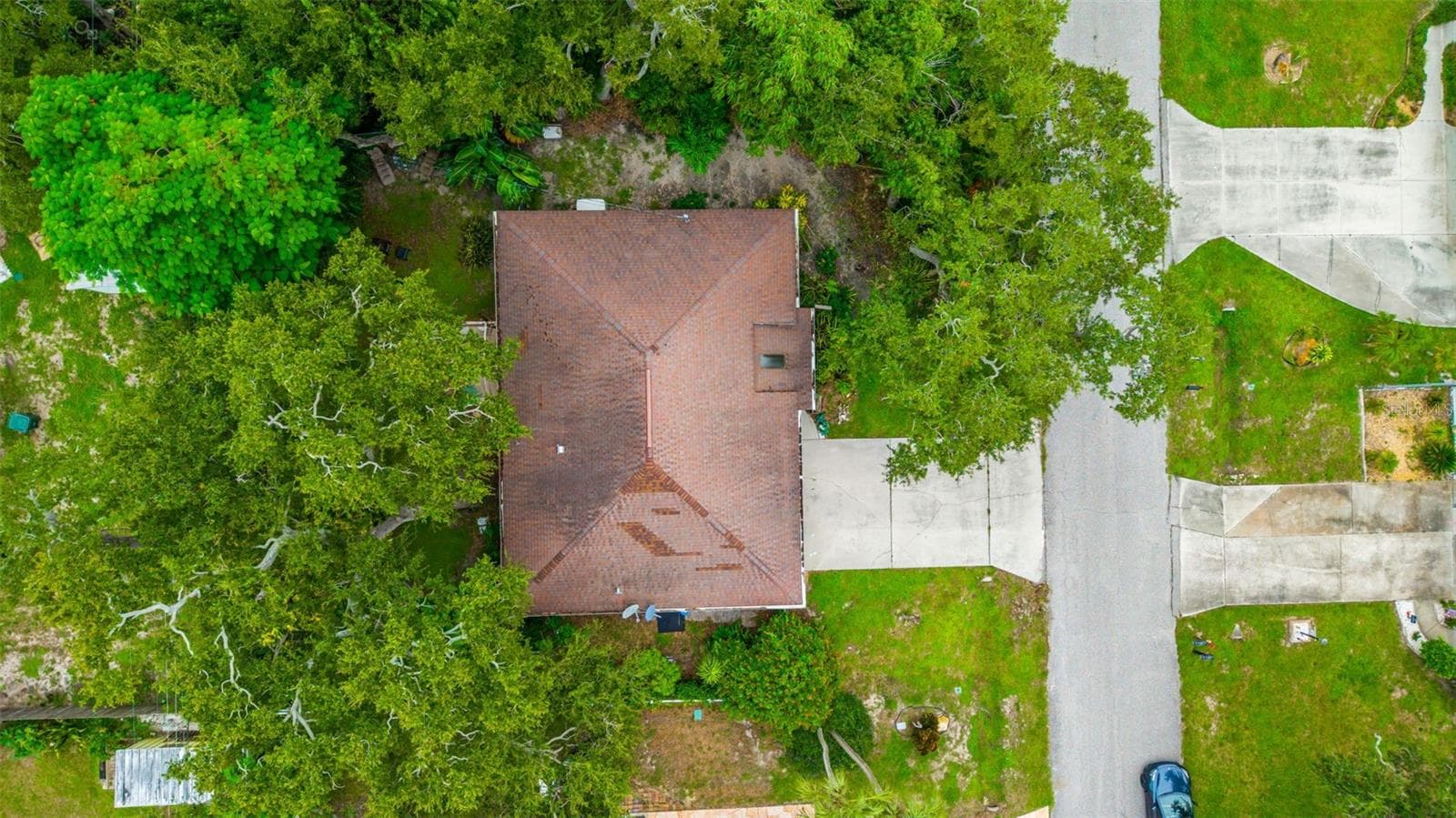 Single Family Residence at 620 BURKE RD, VENICE, photo 35 of 39