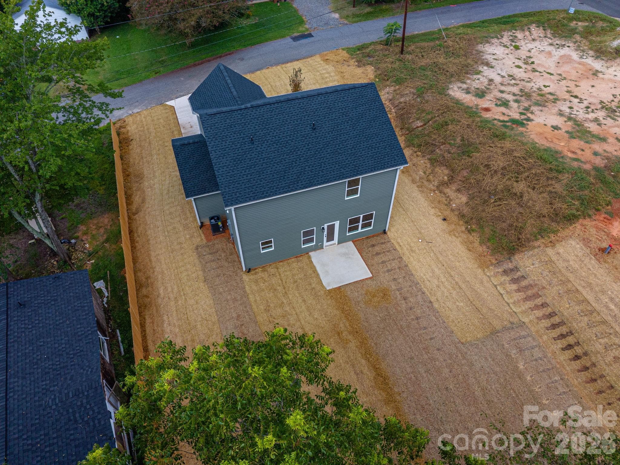 Single Family Residence at 411 Lee Street, Lincolnton, photo 18 of 23