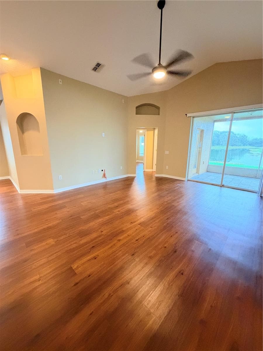 Living Room - 7516 TOWER BRIDGE DR, WESLEY CHAPEL
