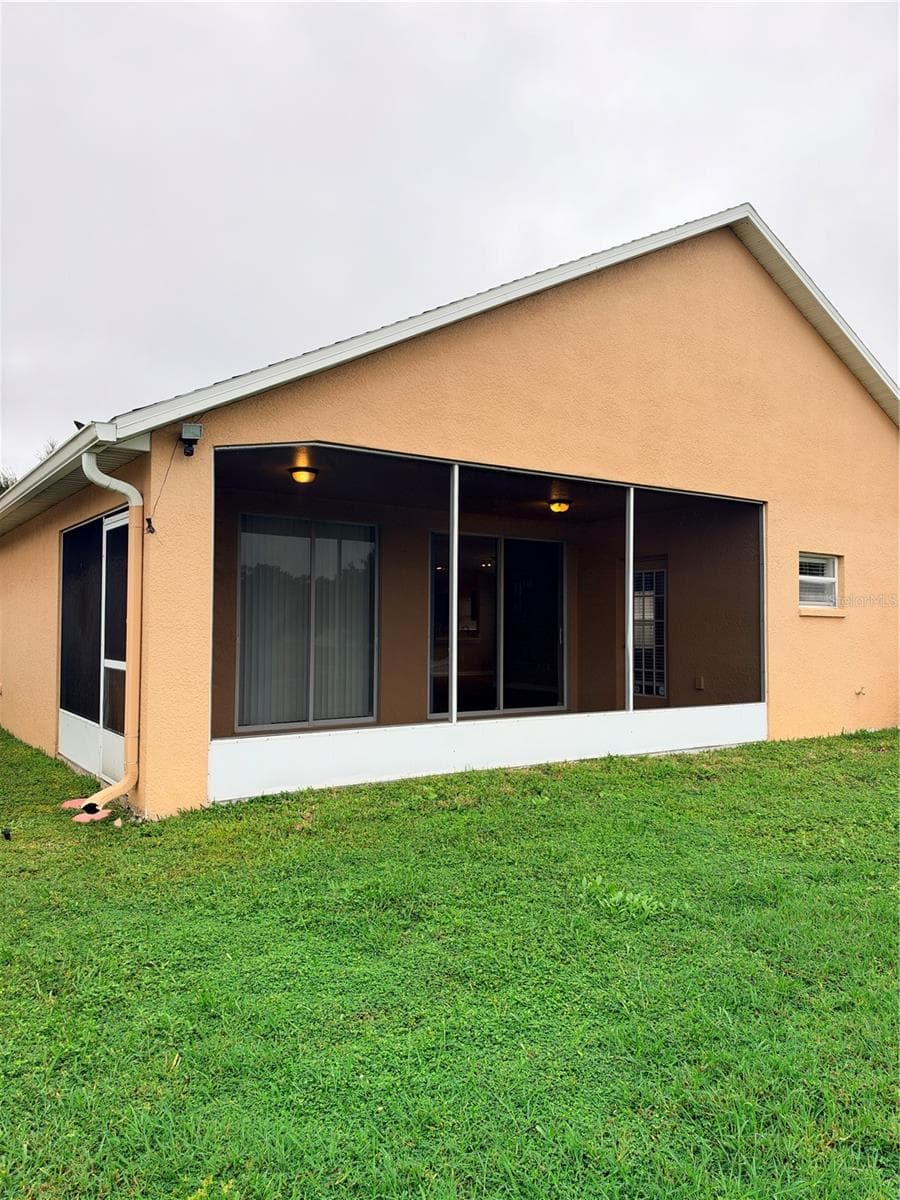 Back Exterior - 7516 TOWER BRIDGE DR, WESLEY CHAPEL