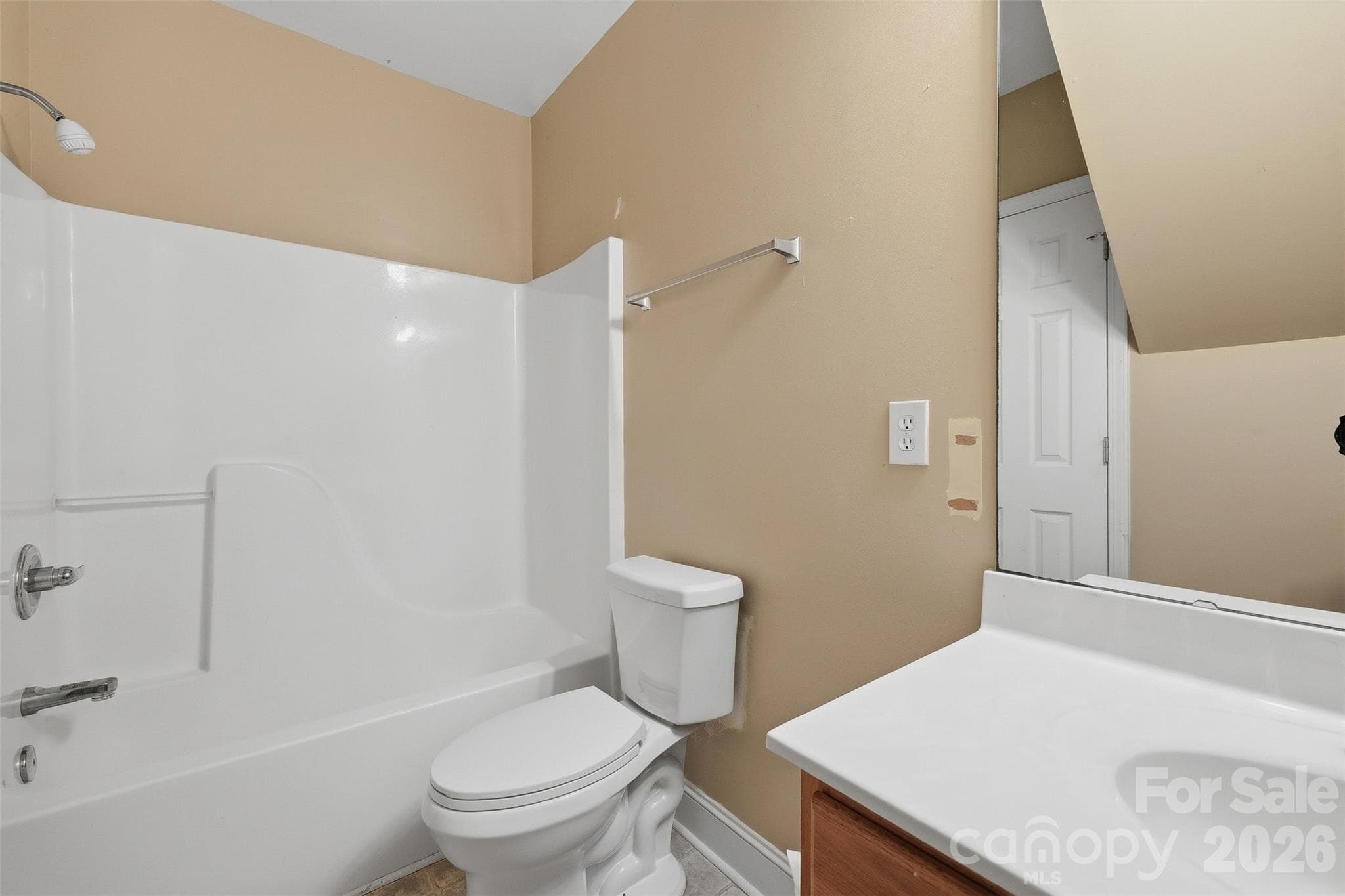 Single Family Residence at 217 Sundance Circle, Statesville, photo 38 of 47