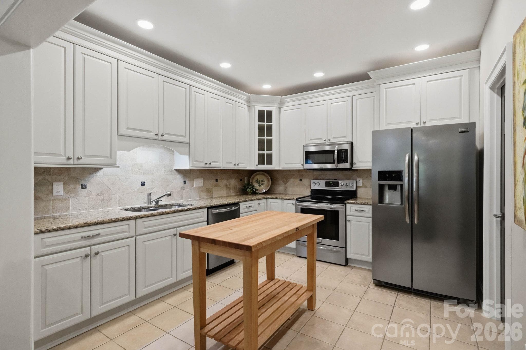 Condominium at 2432 Selwyn Avenue, Charlotte, photo 13 of 21