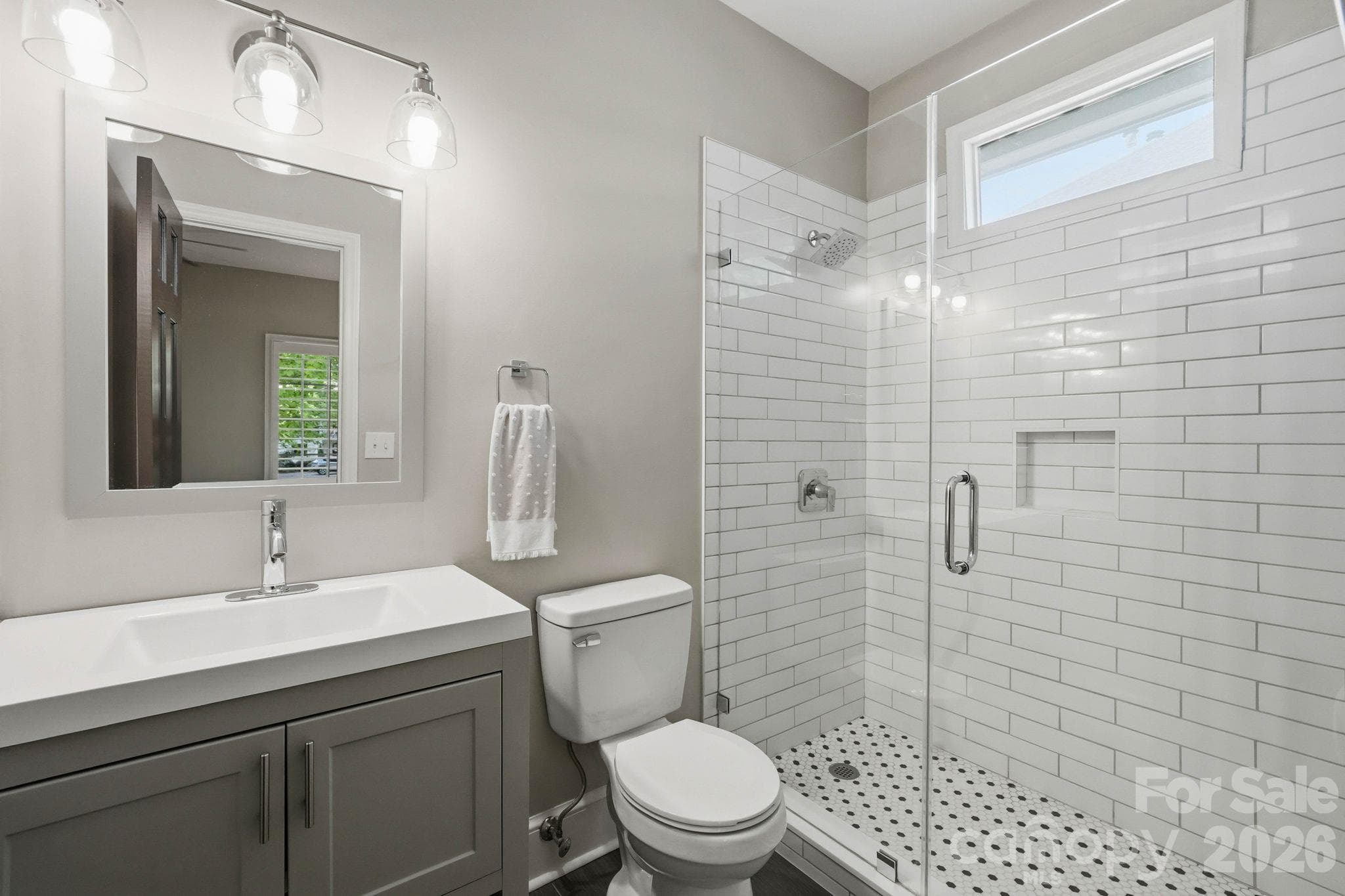 Condominium at 2432 Selwyn Avenue, Charlotte, photo 18 of 21