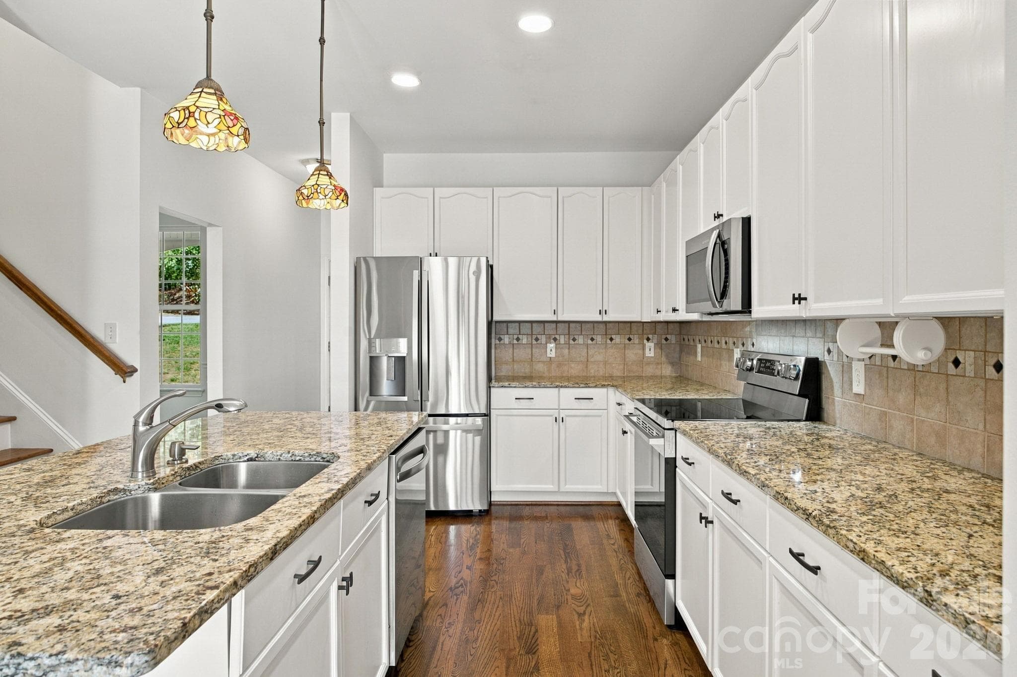 Large island and counter space galore - 3774 Gordon Road, Terrell