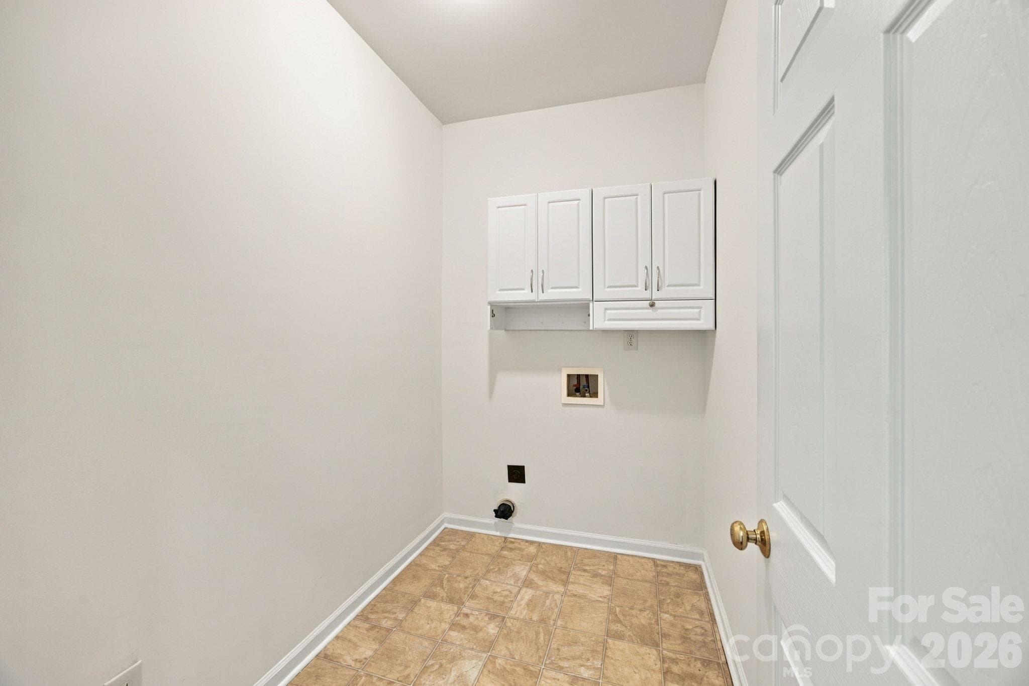 Laundry room - 3774 Gordon Road, Terrell