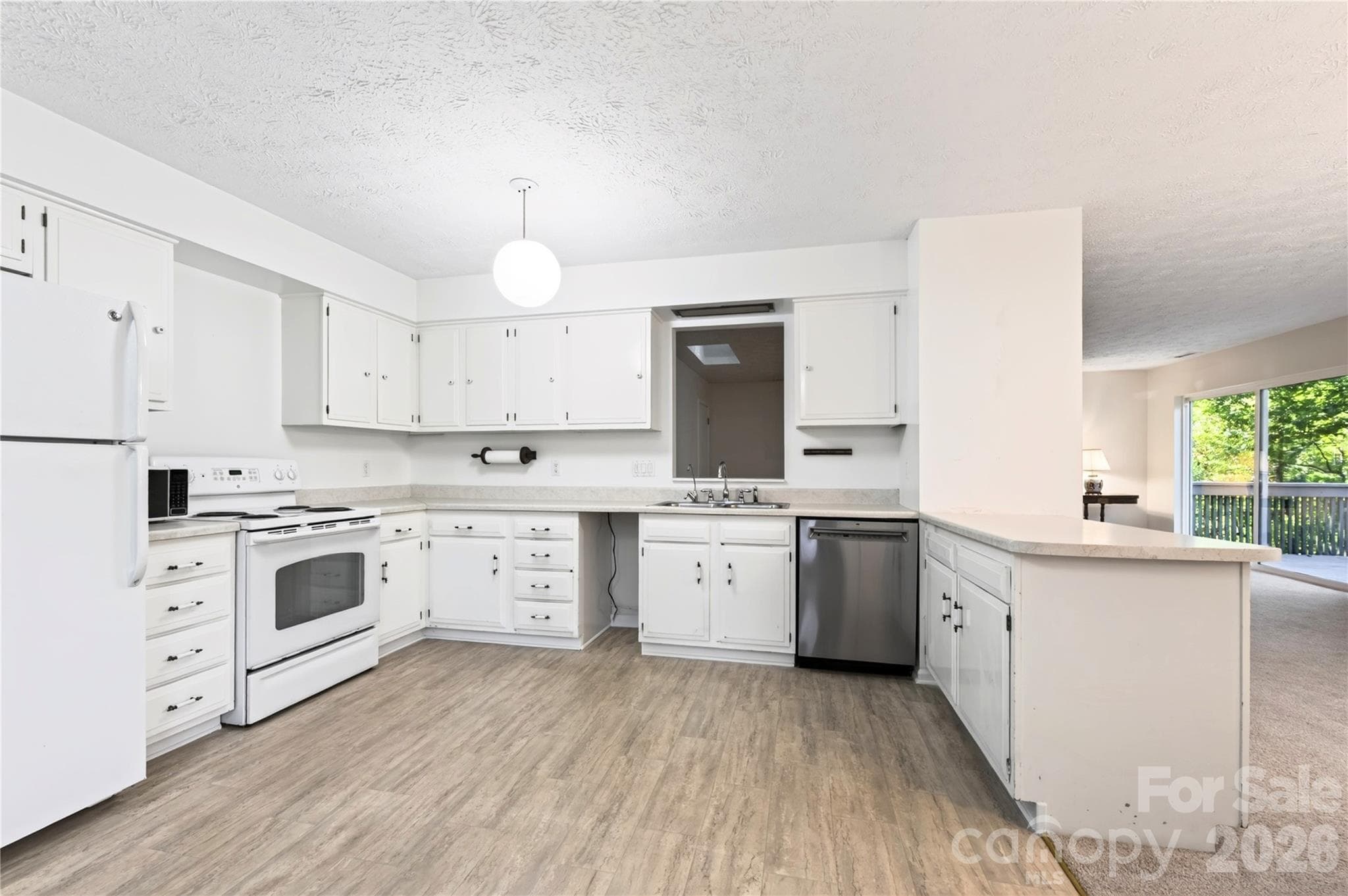Kitchen on main level - 112 Rhododendron Avenue, Black Mountain