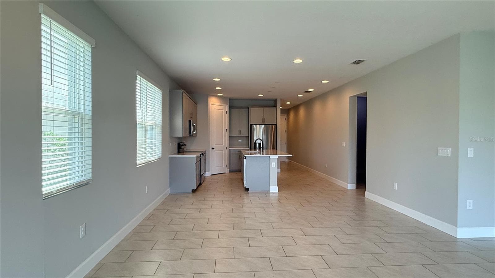 Single Family Residence at 3550 BRISTOL COVE LN, ST CLOUD, photo 16 of 49