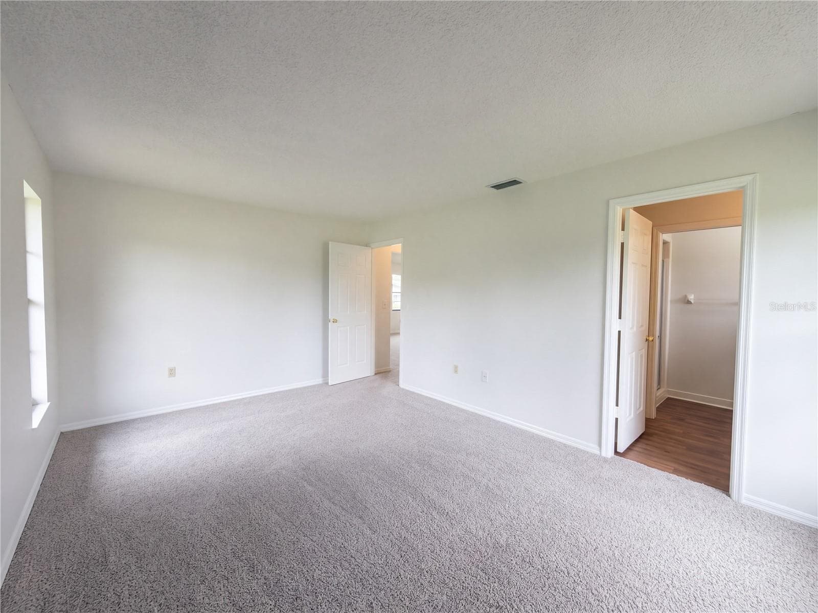 Condominium at 6410 HERITAGE LN, BRADENTON, photo 7 of 22
