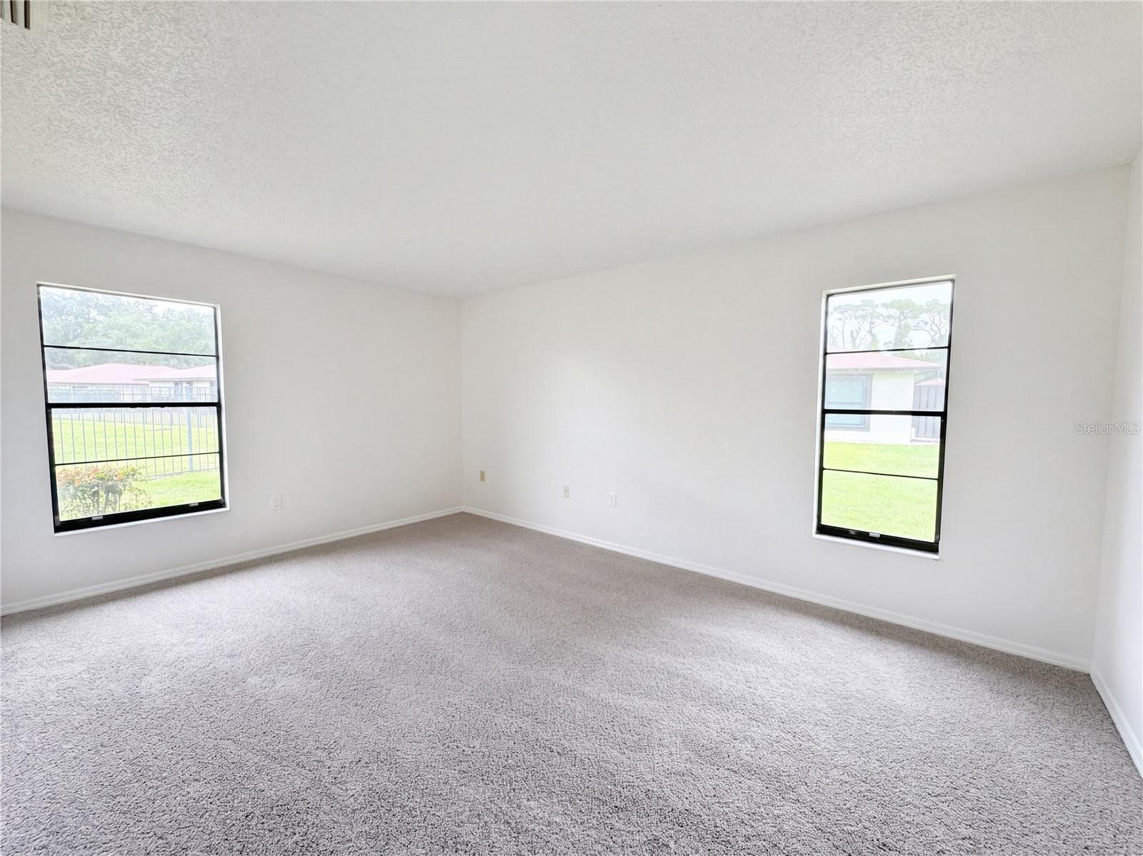Condominium at 6410 HERITAGE LN, BRADENTON, photo 8 of 22