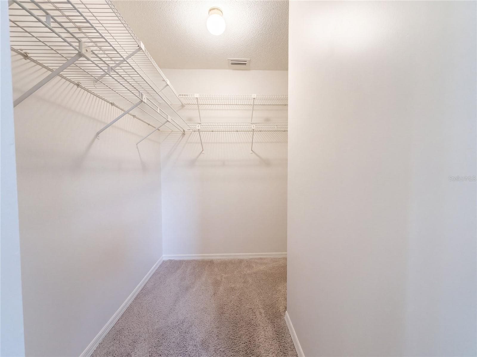 Condominium at 6410 HERITAGE LN, BRADENTON, photo 13 of 22