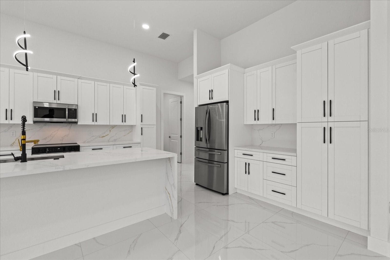 Single Family Residence at 12526 INDIAN SHELL TRL, BOKEELIA, photo 7 of 52