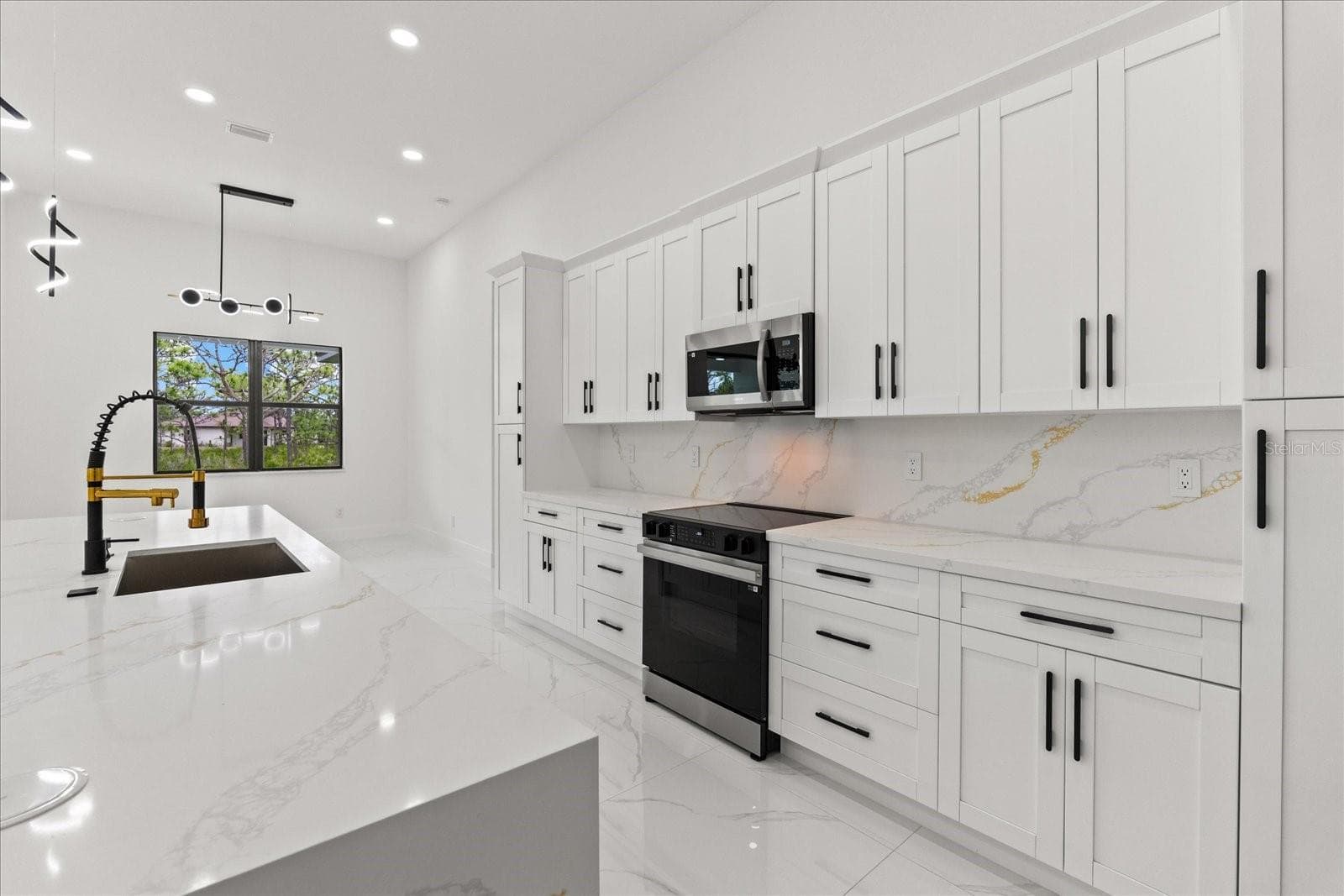 Single Family Residence at 12526 INDIAN SHELL TRL, BOKEELIA, photo 11 of 52