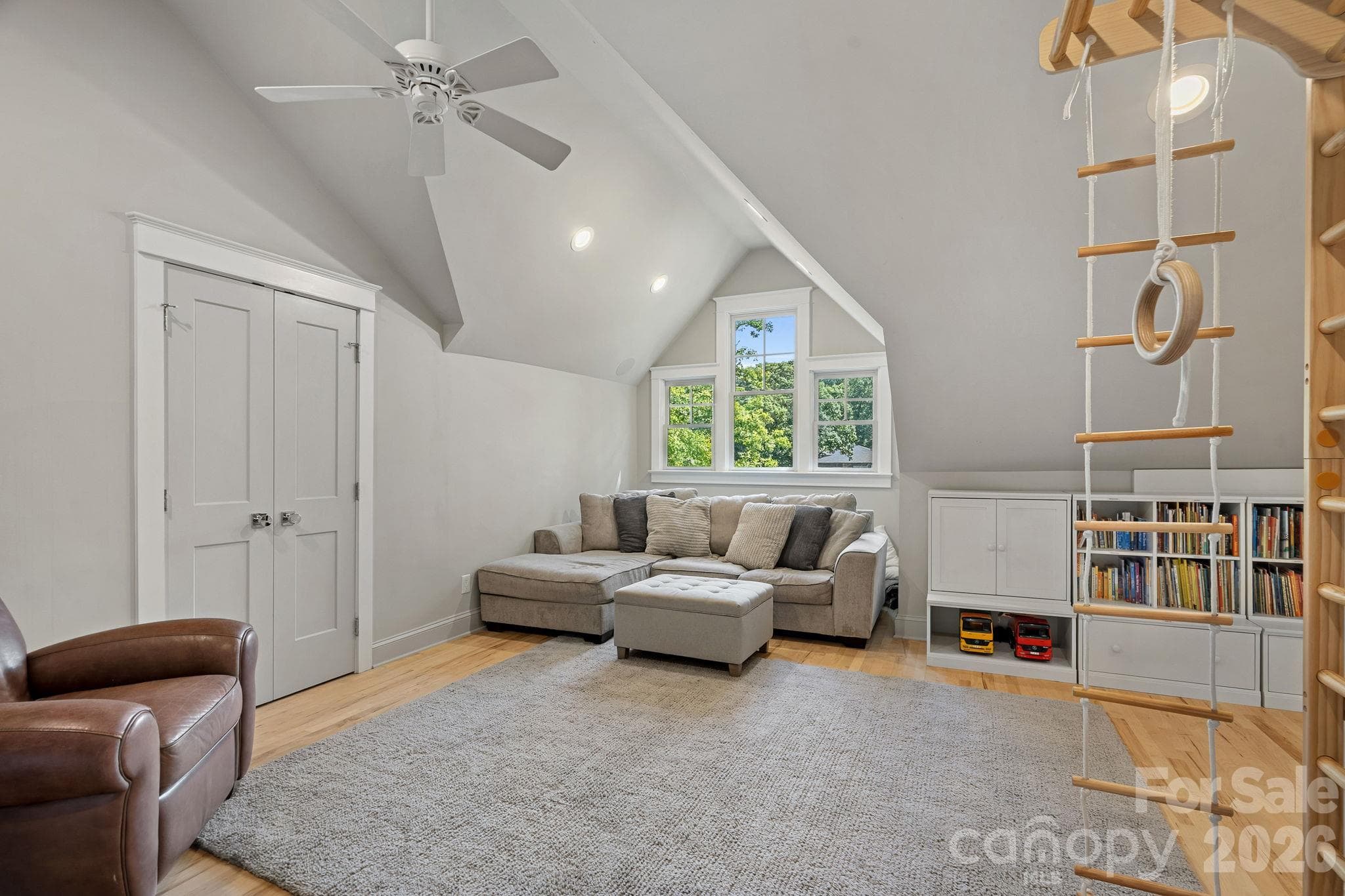 Single Family Residence at 19610 Weavers Circle, Cornelius, photo 27 of 46