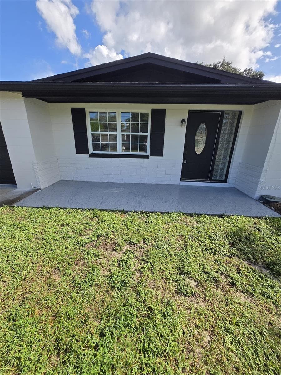 7401 COUNTRY CLUB DR