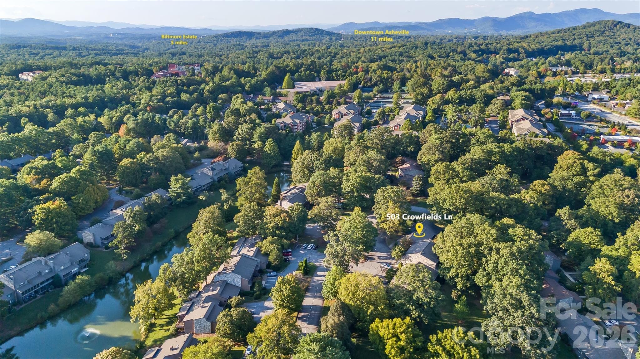 Quiet and private off Hendersonville Road, Asheville - 503 Crowfields Lane, Asheville