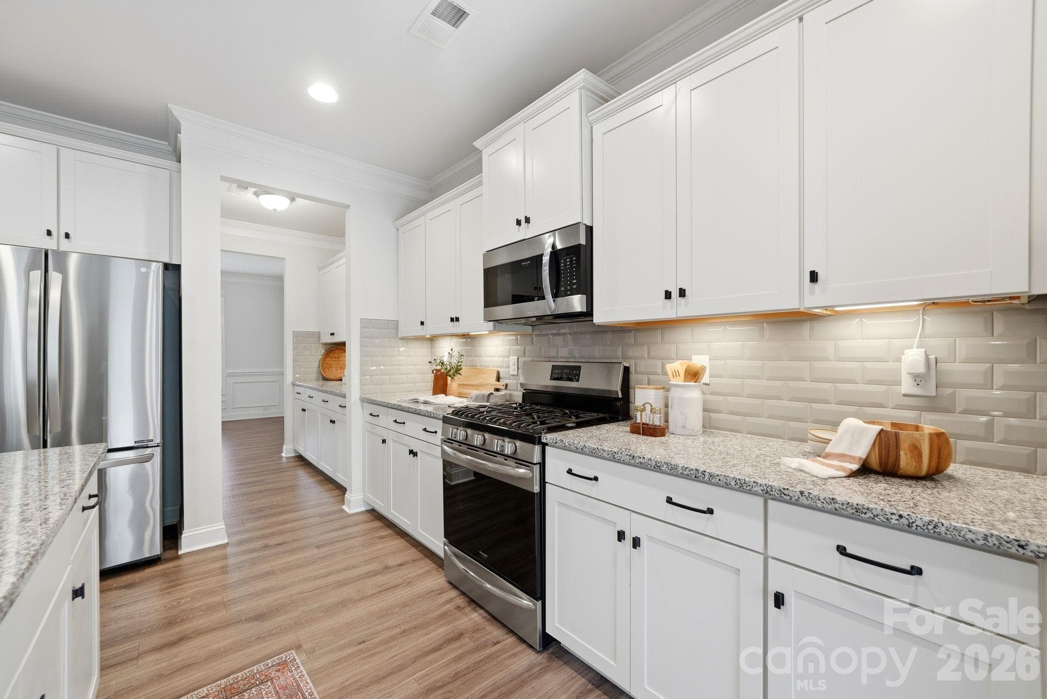 Single Family Residence at 2029 Burton Point Court, Waxhaw, photo 10 of 40