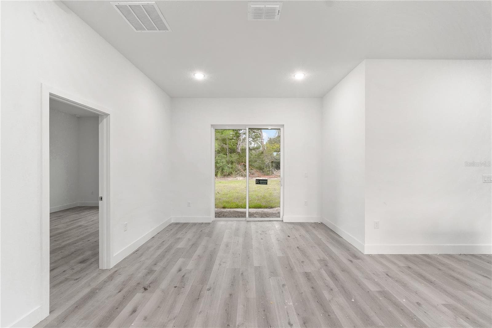 Single Family Residence at 4850 SW 159TH LANE RD, OCALA, photo 8 of 35