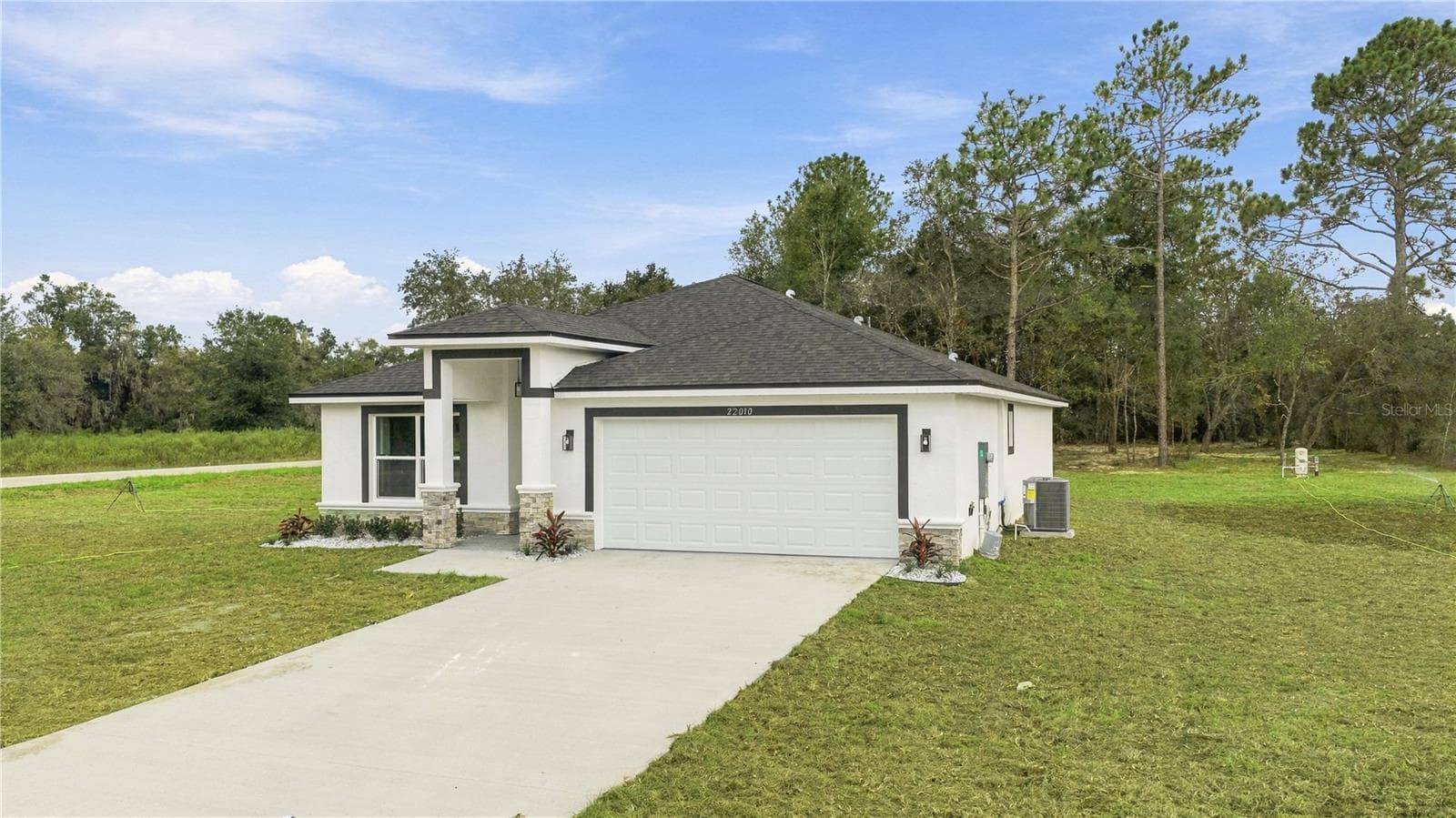 Single Family Residence at 22010 SW BEACH BLVD, DUNNELLON, photo 2 of 31