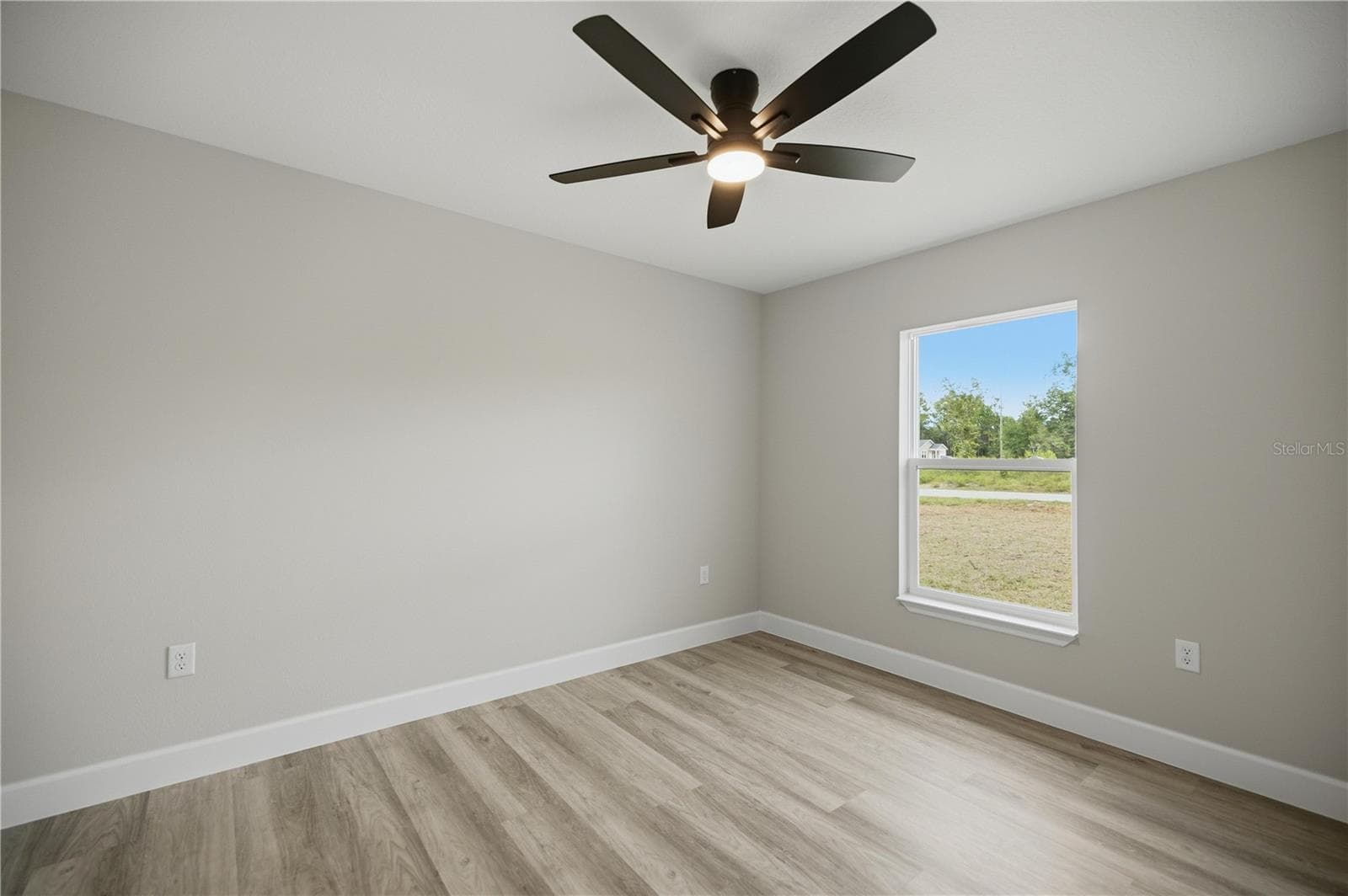 Single Family Residence at 22010 SW BEACH BLVD, DUNNELLON, photo 20 of 31