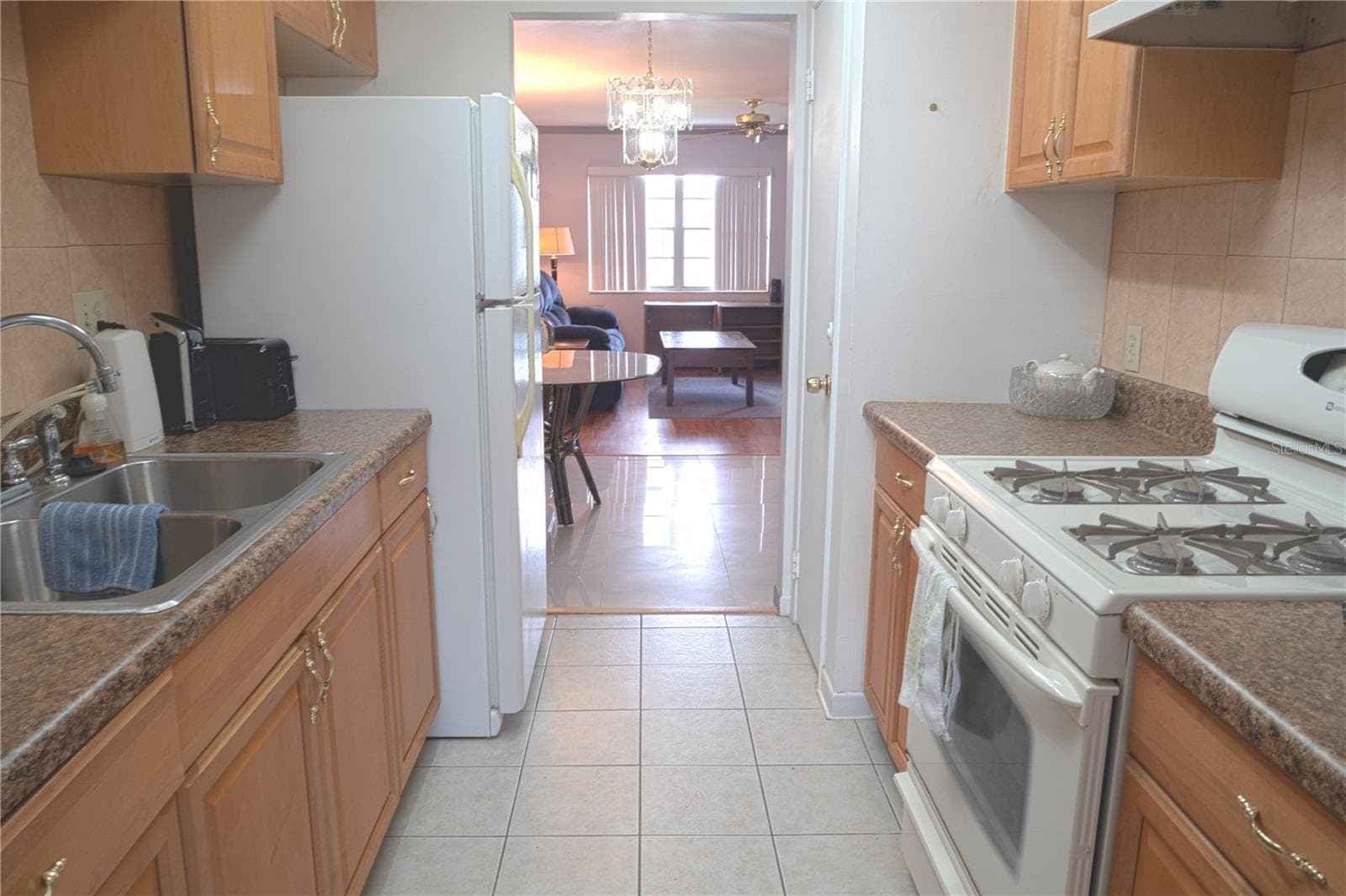 Condominium at 5900 21ST ST N #6, ST PETERSBURG, photo 8 of 17