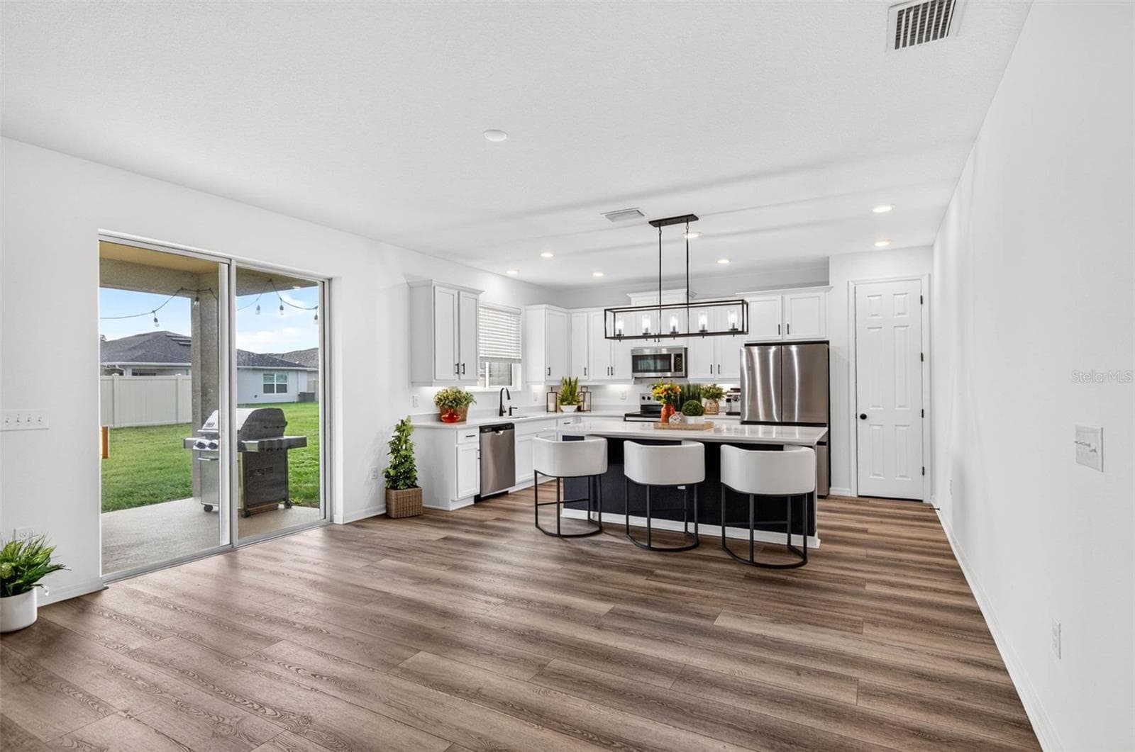 Single Family Residence at 6384 BURNING OPAL BND, LAND O LAKES, photo 10 of 51