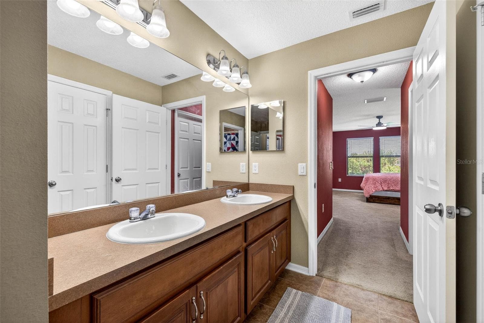 Single Family Residence at 11603 PALMETTO PINE ST, RIVERVIEW, photo 39 of 78