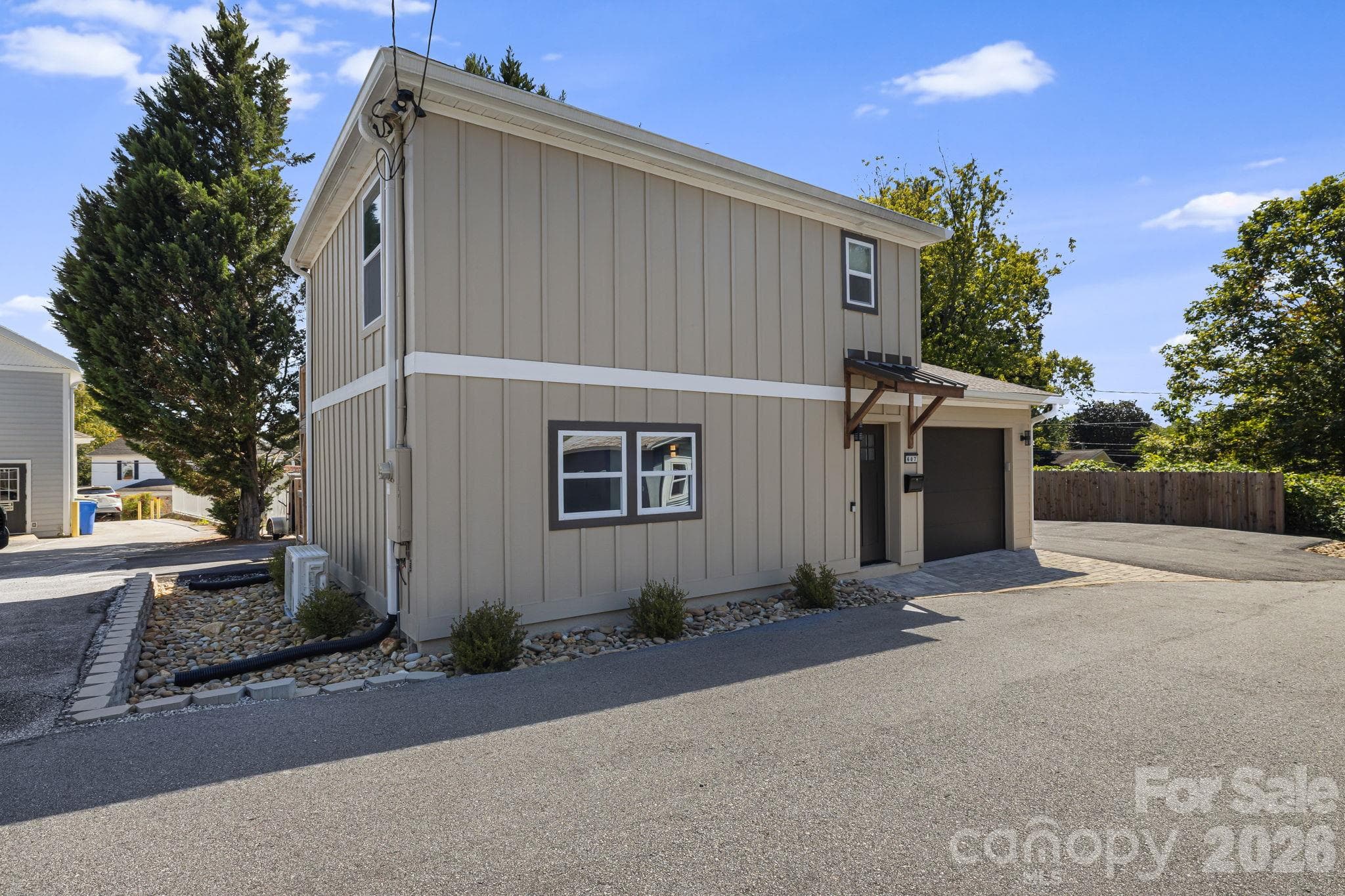 Duplex at 607 Kanuga Road, Hendersonville, photo 2 of 45