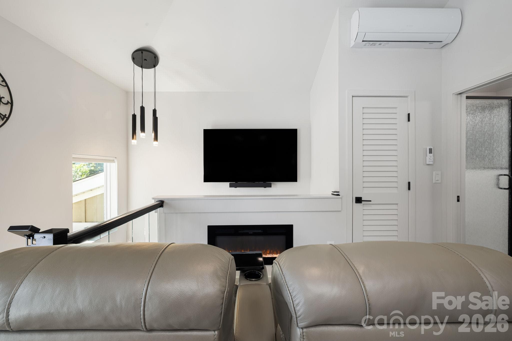 Duplex at 607 Kanuga Road, Hendersonville, photo 6 of 45