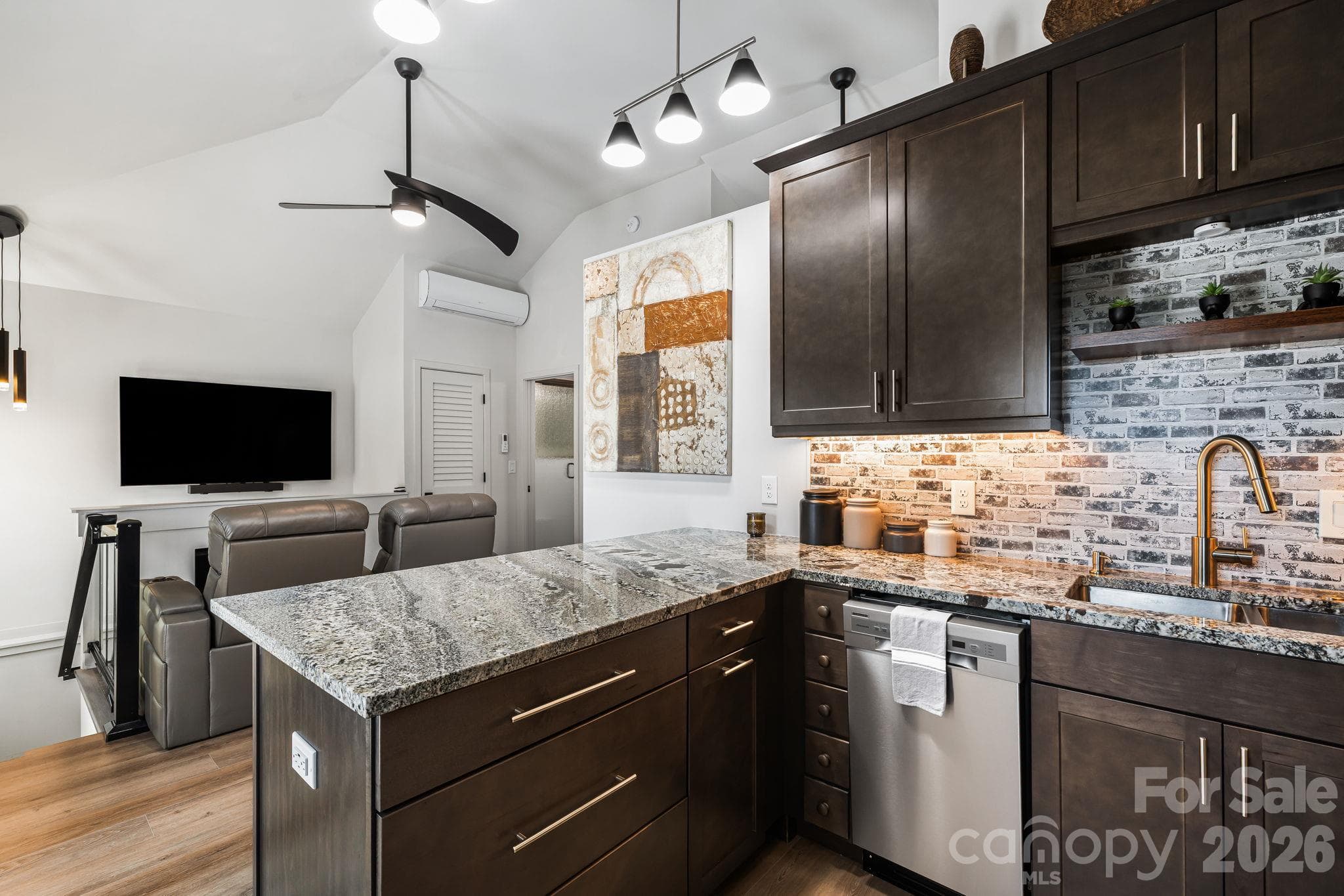 Duplex at 607 Kanuga Road, Hendersonville, photo 13 of 45