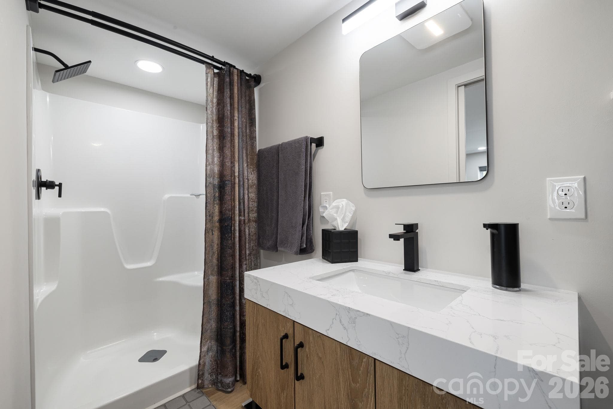 Duplex at 607 Kanuga Road, Hendersonville, photo 27 of 45