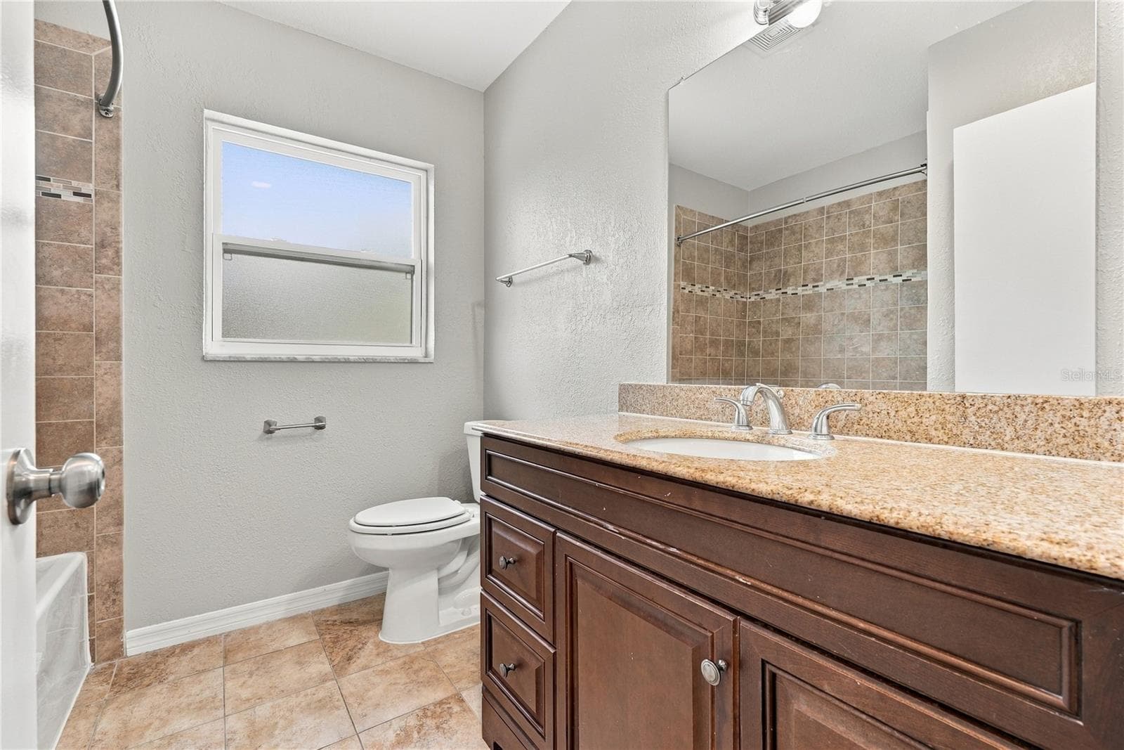 Single Family Residence at 10719 CHEROKEE DR, ST PETERSBURG, photo 30 of 40