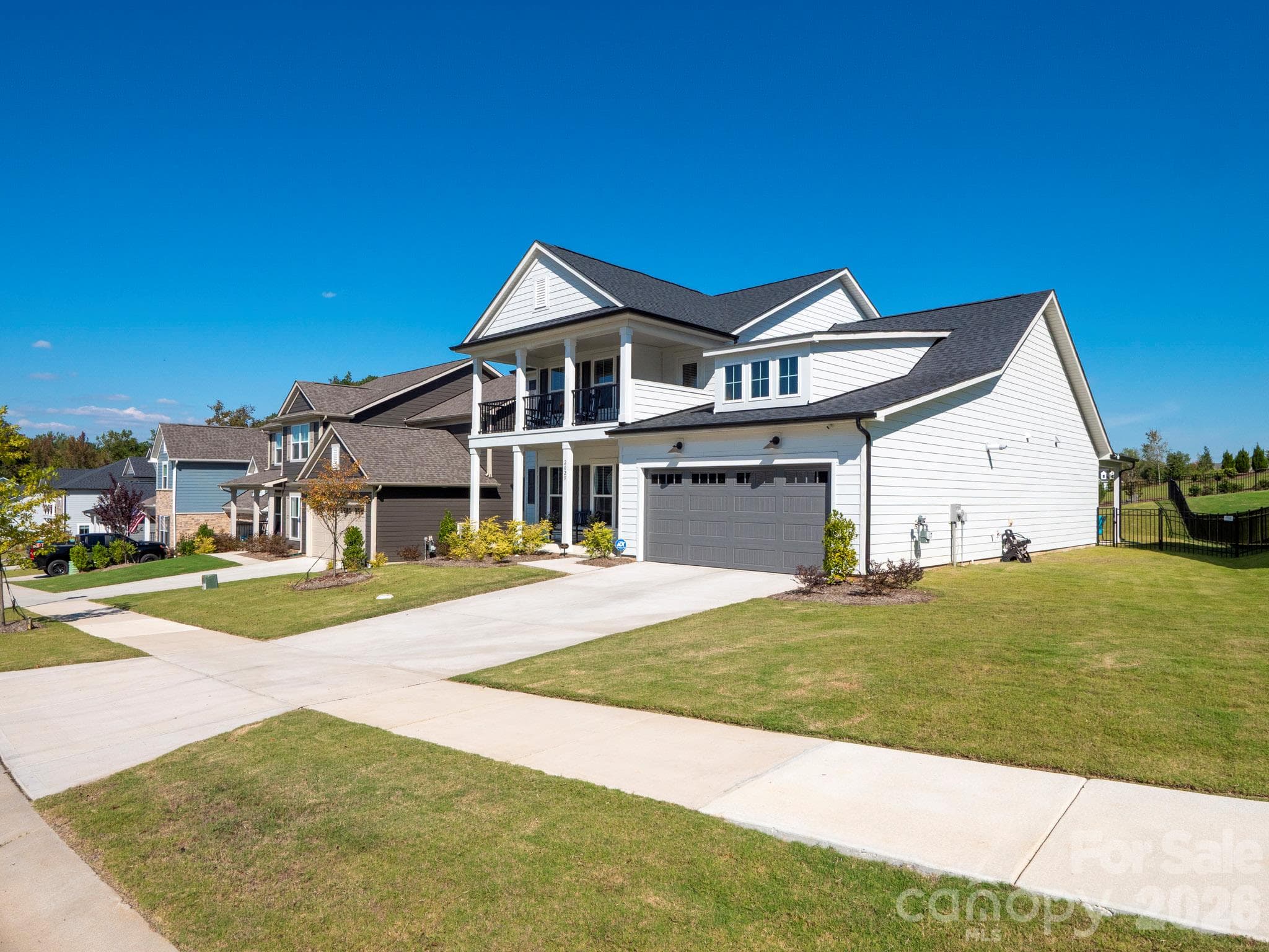 Single Family Residence at 2023 Waxhaw Crossing Drive, Waxhaw, photo 38 of 46