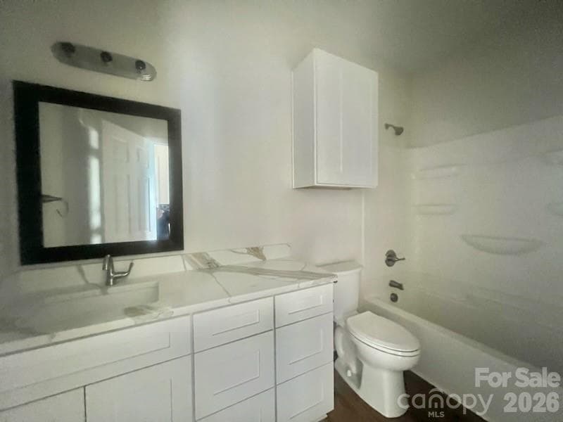 2nd bath - 1270 N Shaver Street, Salisbury