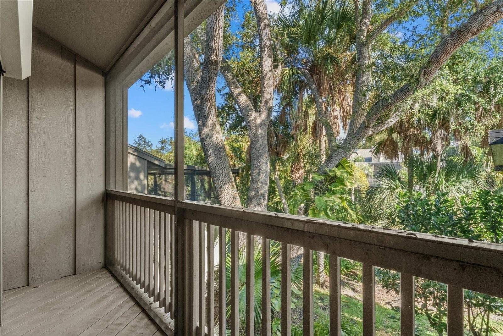 Condominium at 1423 LANDINGS PL #59, SARASOTA, photo 29 of 44