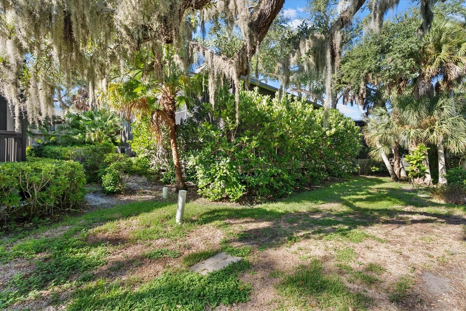 Condominium at 1423 LANDINGS PL #59, SARASOTA, photo 39 of 44