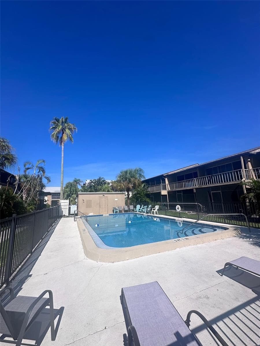 Condominium at 2948 CLARK RD #224, SARASOTA, photo 22 of 24