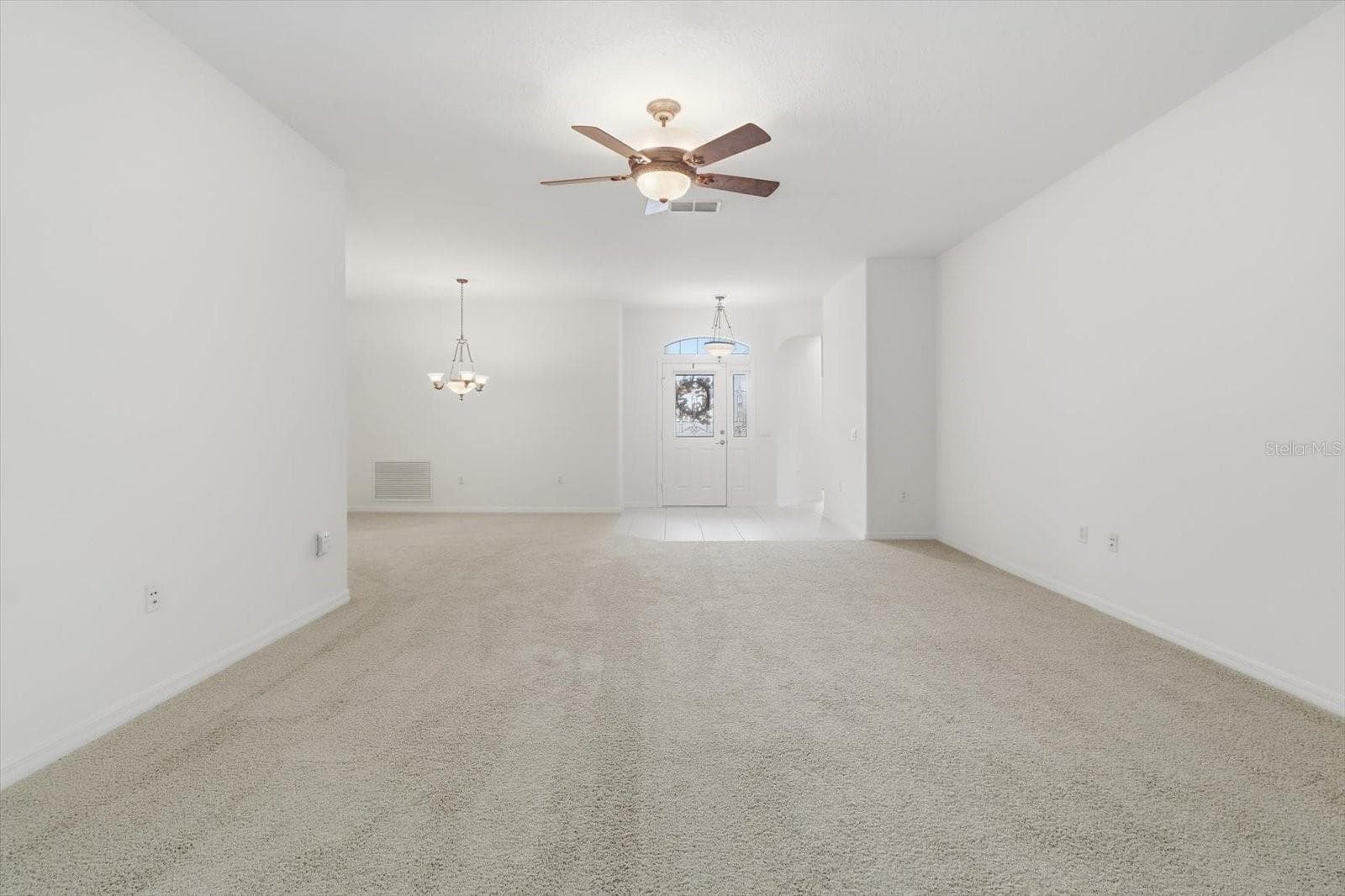 Entry view from Living room - 8368 SW 79TH CIR, OCALA