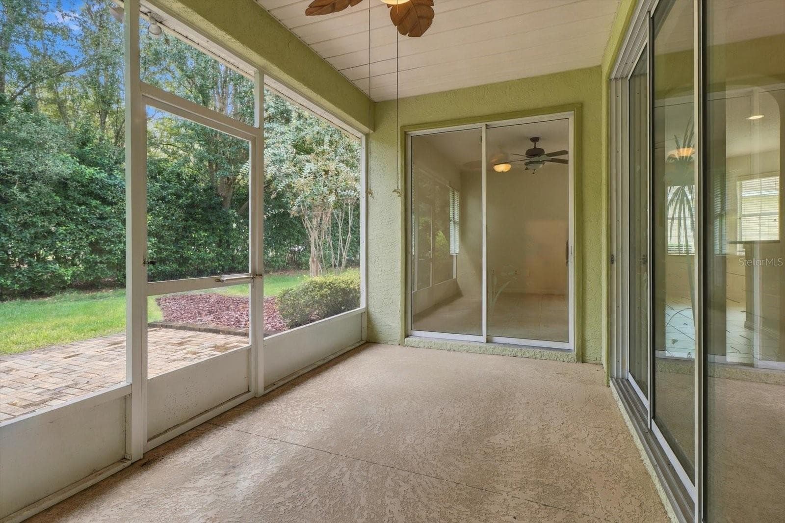 screened lania - 8368 SW 79TH CIR, OCALA