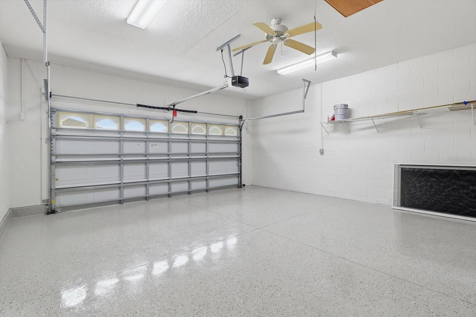 2 car garage - 8368 SW 79TH CIR, OCALA