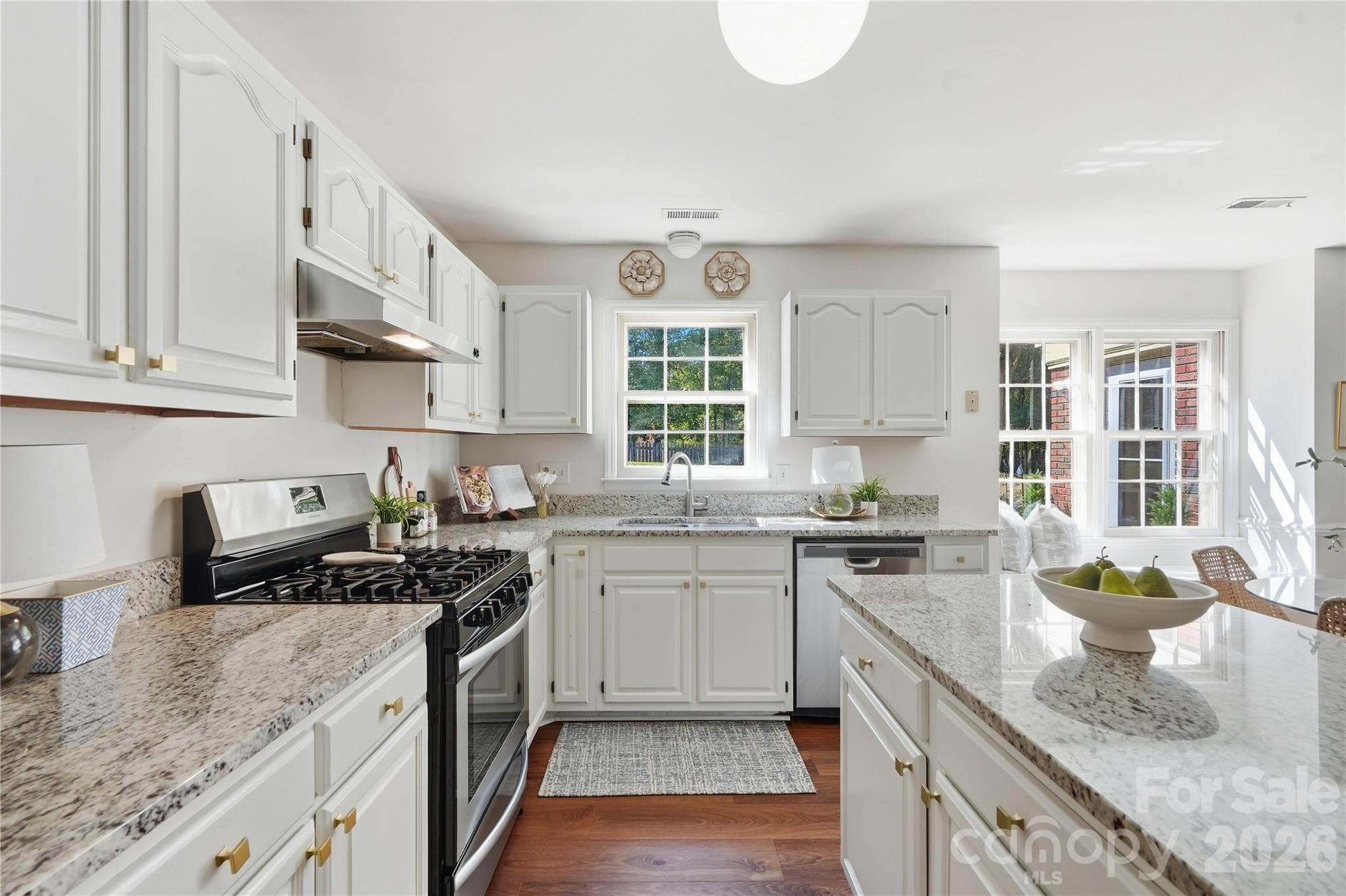 White cabinety and granite counters - 717 Fredricksburg Road, Matthews