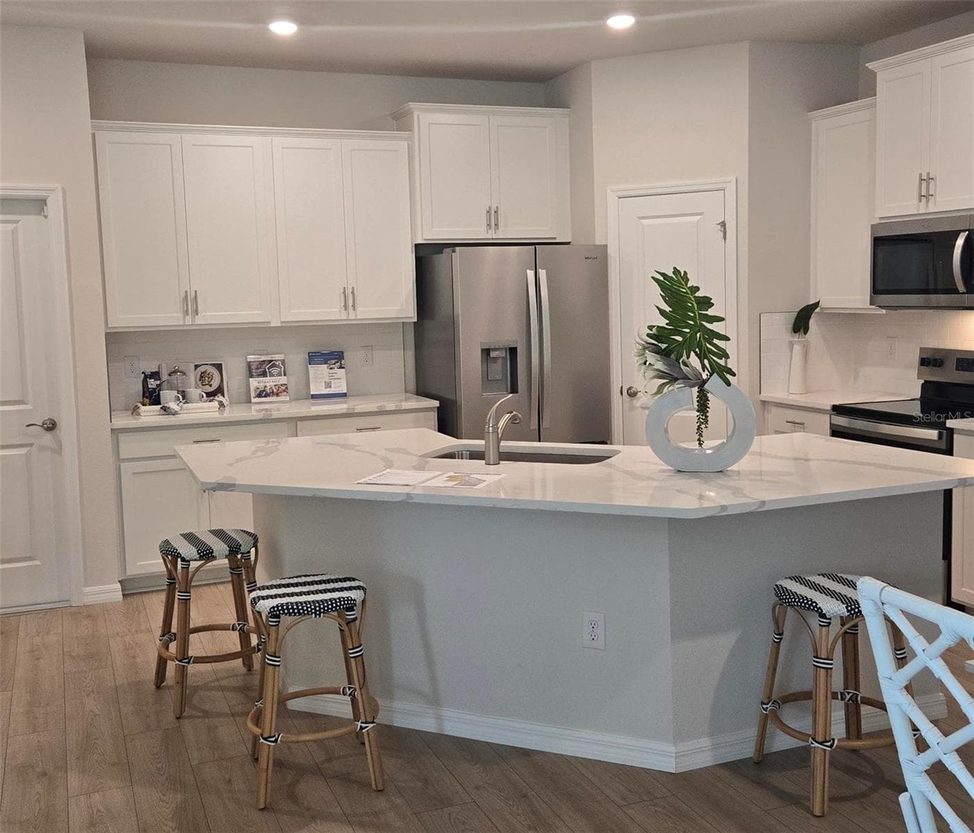 Villa at 314 157TH CT E, BRADENTON, photo 5 of 50