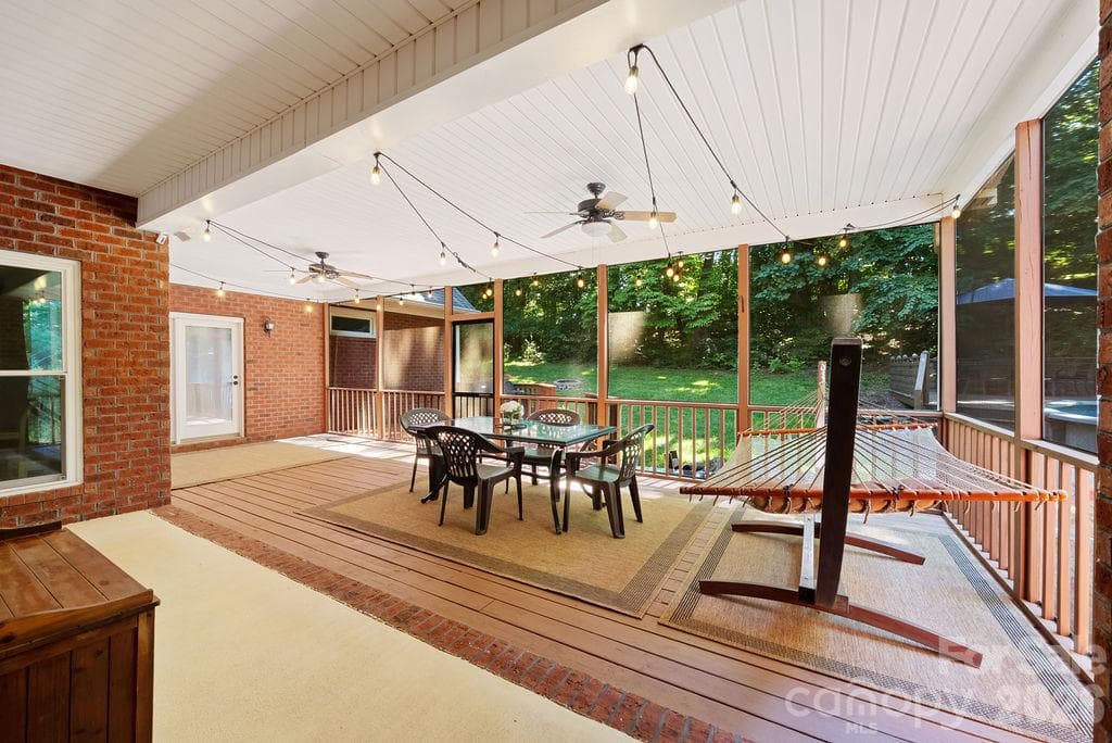 Single Family Residence at 10846 Tyler Brook Lane, Mint Hill, photo 4 of 32