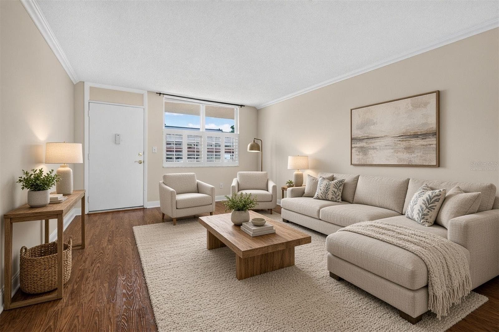 Virtually Staged - 4915 BAY ST NE #124, ST PETERSBURG