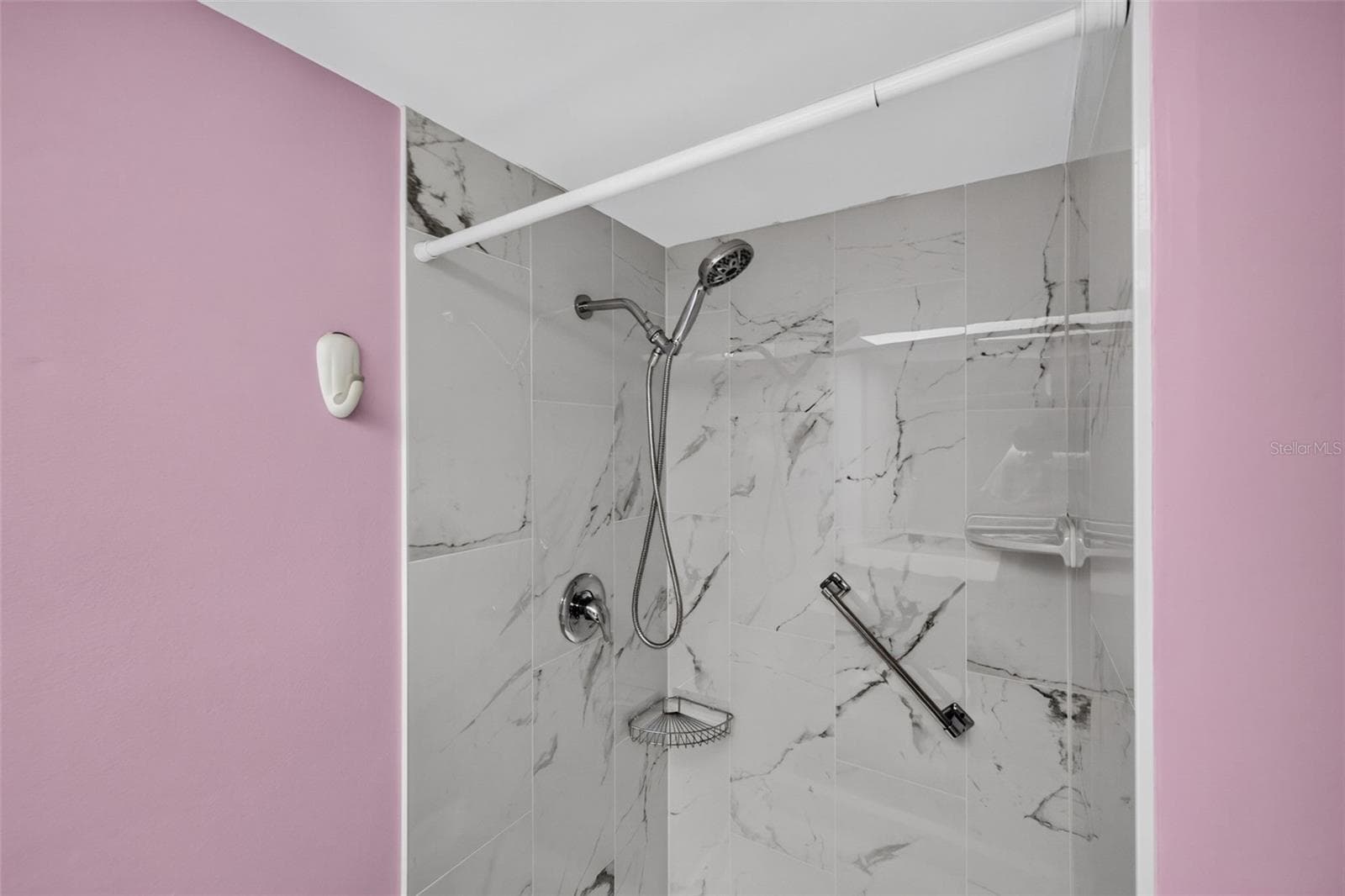 Condominium at 4915 BAY ST NE #124, ST PETERSBURG, photo 14 of 23