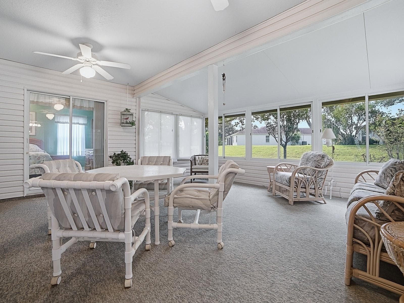 ACRYLIC ENCLOSED LANAI - 1040 EAGLES LNDG, LEESBURG