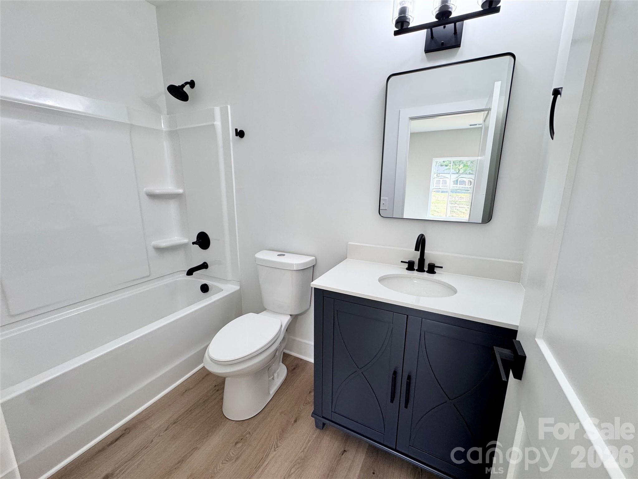 Single Family Residence at 606 E Robinson Street, Dallas, photo 9 of 17