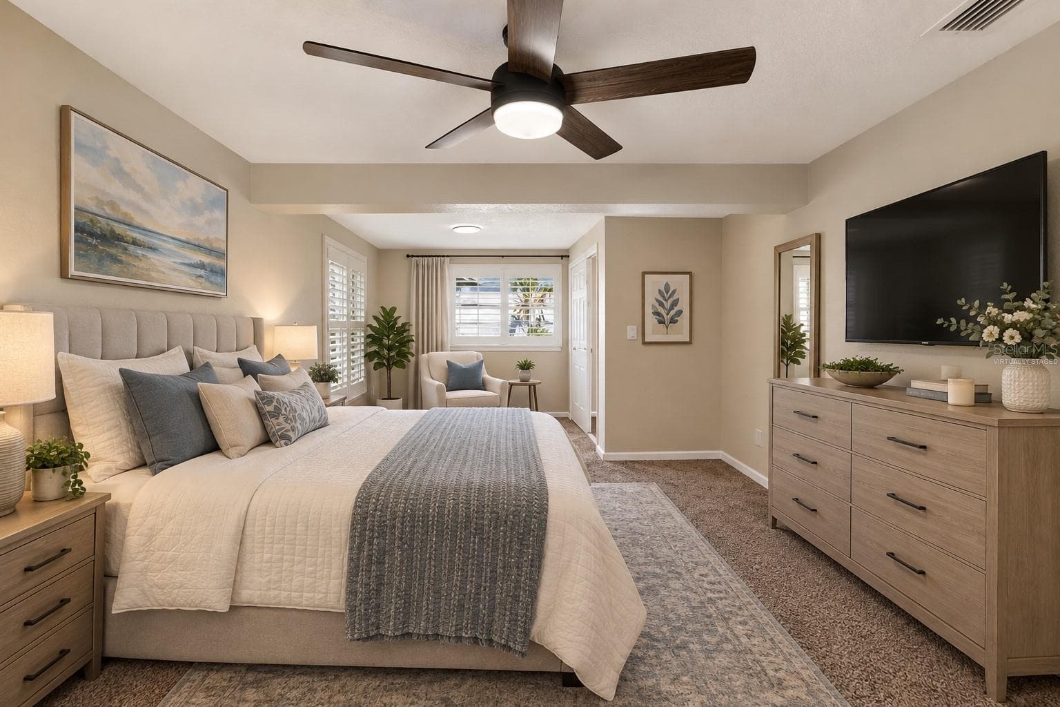 Virtually Staged - 522 HIGHVIEW CIR N, BRANDON